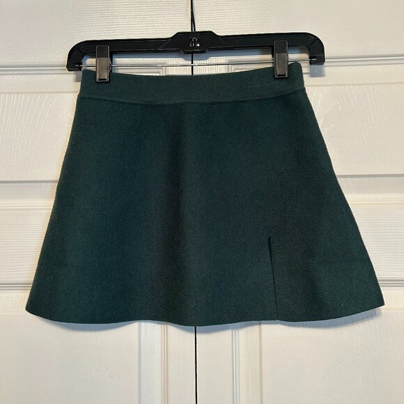 Altar'd State Hunter Green X-Small Kai Notch Mini Skirt - Picture 1 of 6